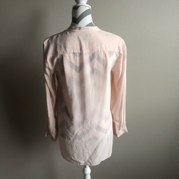 🎄Banana Republic Silk Blouse S EUC - Picture 4 of 5
